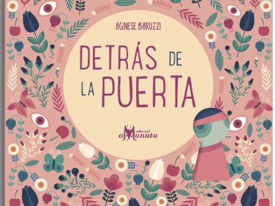 Detrás de la puerta